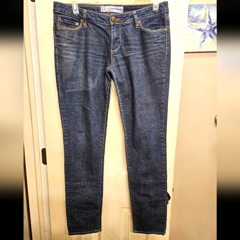 Bullhead Jeans Super Skinny Straight Leg Skinny Jeans Size 11 Reg